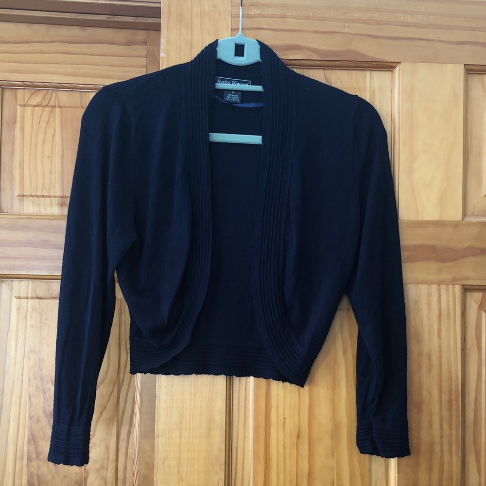Jessica Howard cropped sweater